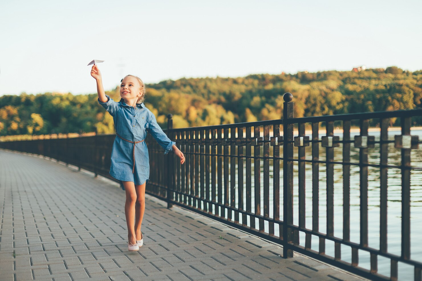 Как не заскучать во время прогулок на свежем воздухе