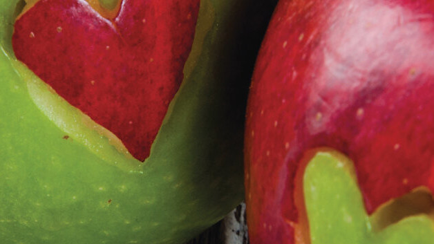 Рецепт на полдник Йогурт с яблоками и грецкими орехами